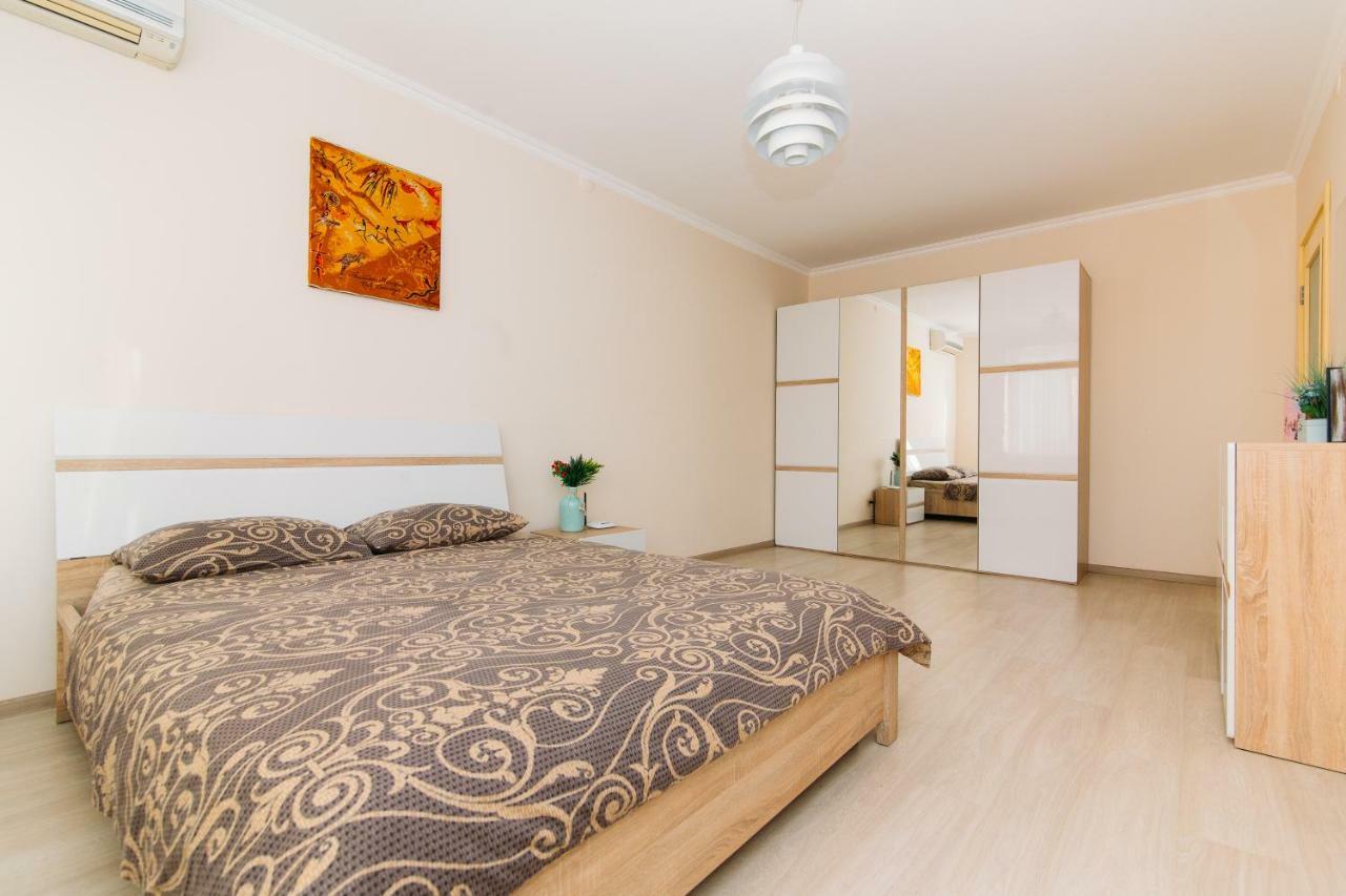 Luxury Studio Apart-Hotel In Centre 2 Room سومي المظهر الخارجي الصورة