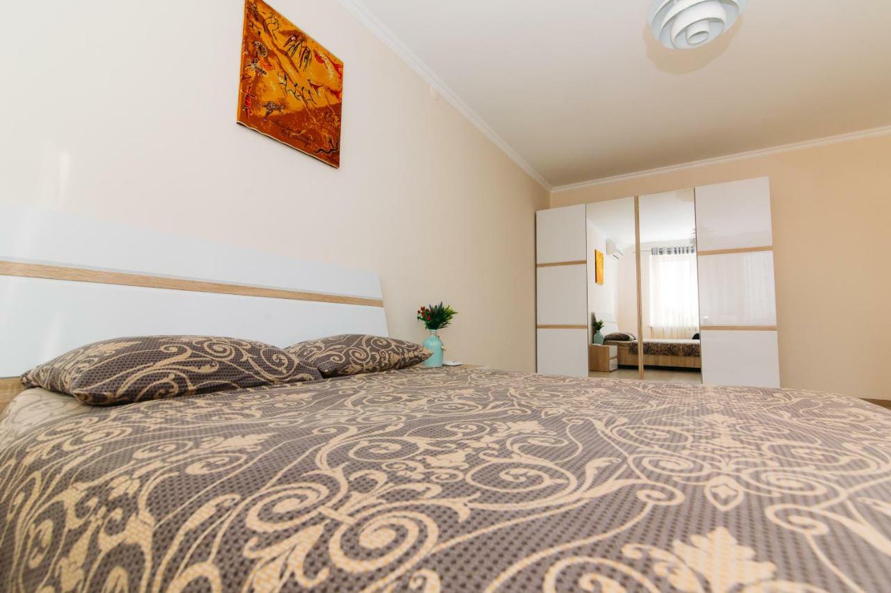 Luxury Studio Apart-Hotel In Centre 2 Room سومي المظهر الخارجي الصورة